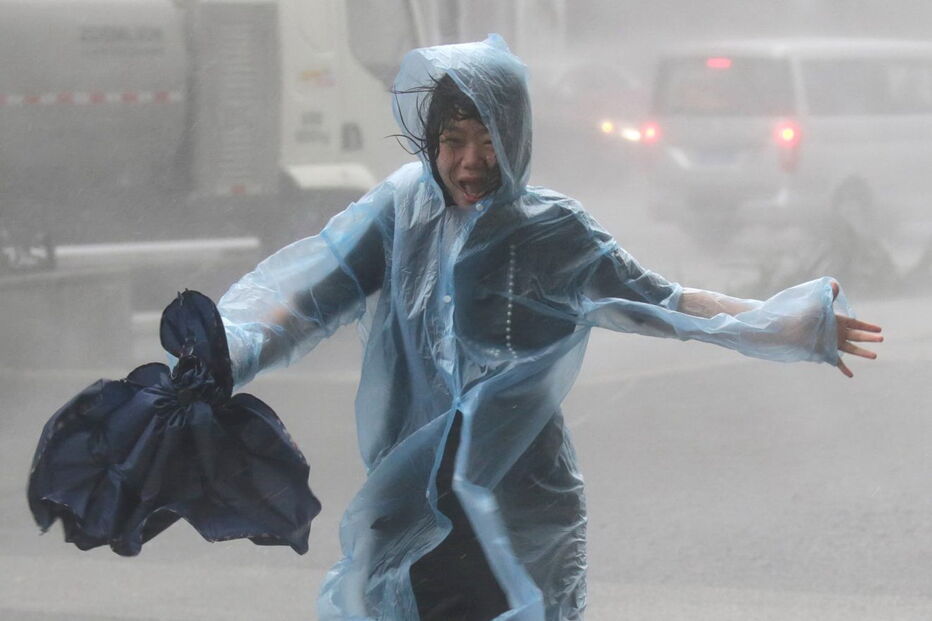 Imagens dramáticas mostram devastação causada pelo tufão Mangkhut