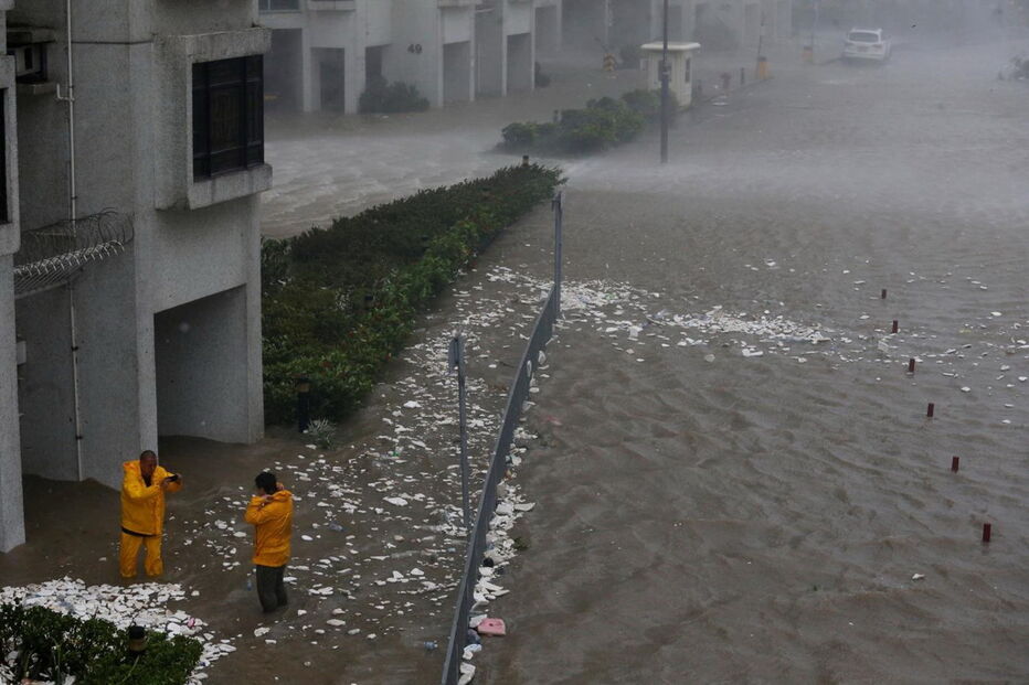 Imagens dramáticas mostram devastação causada pelo tufão Mangkhut