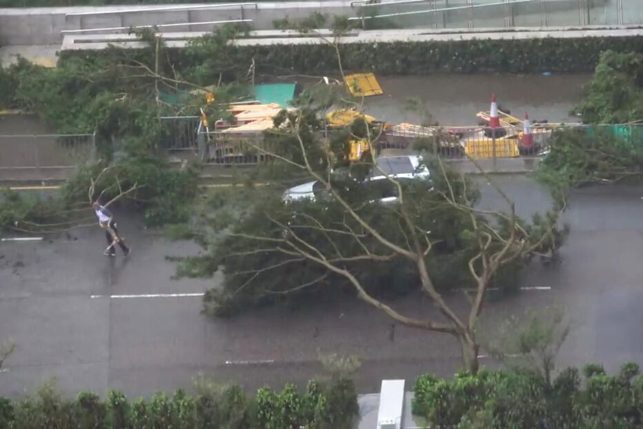 Imagens dramáticas mostram devastação causada pelo tufão Mangkhut