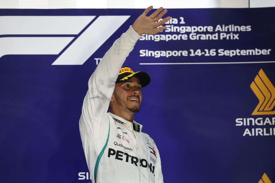 Hamilton vence em Singapura e alarga vantagem no Mundial de Fórmula 1