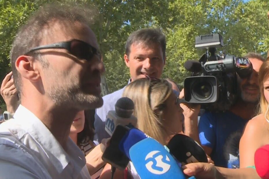 Marcelo Rebelo de Sousa interrompido por protesto de professores em Celorico de Basto