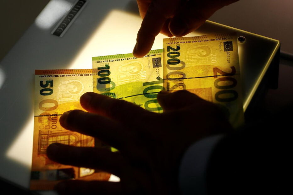 Novas notas de 100 e 200 euros