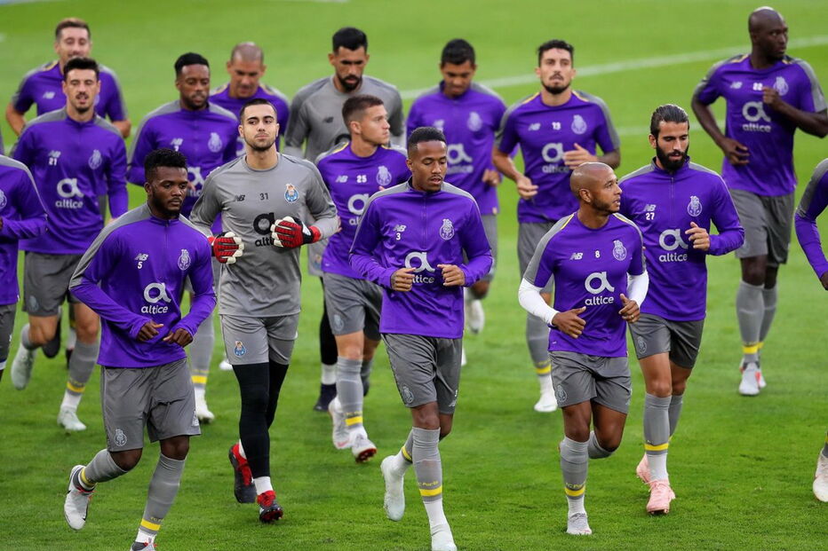 Equipa do FC Porto a treinar