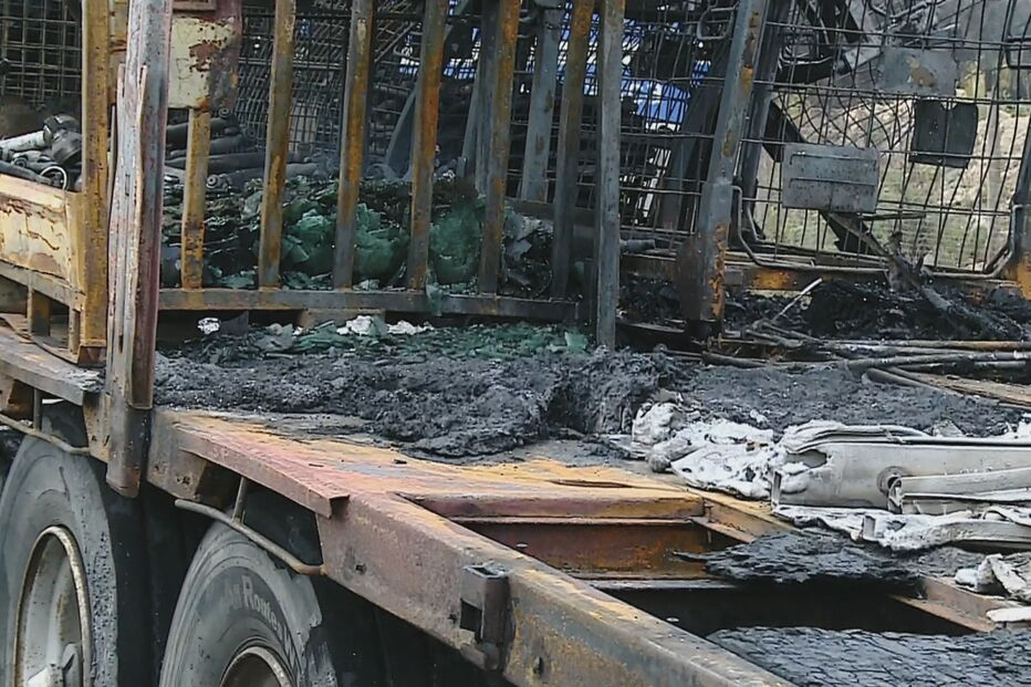 Camião arde em andamento na A28 na Póvoa de Varzim