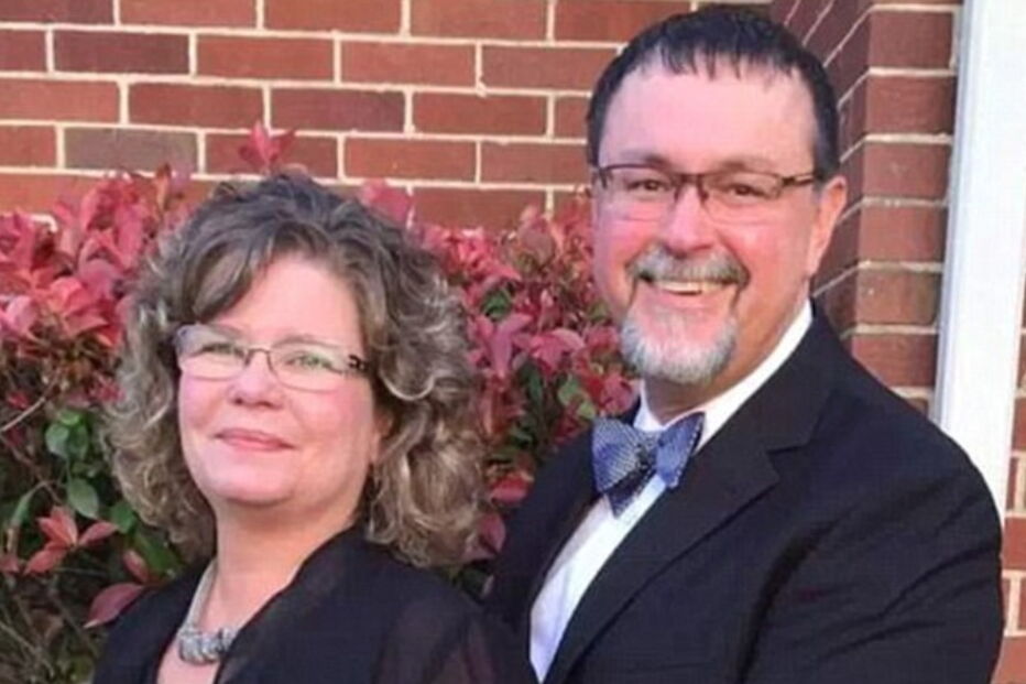 Estudante de 15 anos torna-se amante de professor e fogem juntos