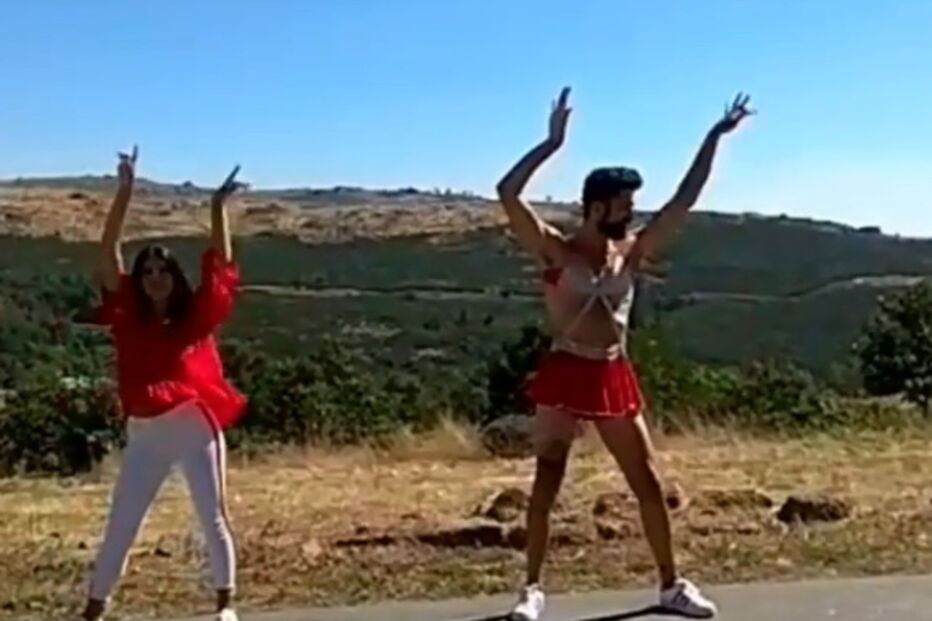 Raminhos veste a pele de bailarina de música popular