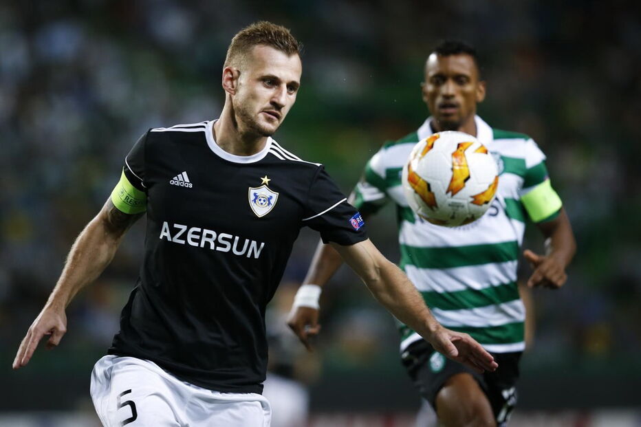 Jogadores em ação no Sporting - Qarabag