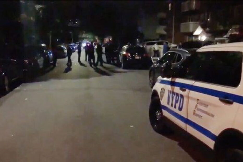 Três crianças e dois adultos esfaqueados em creche de Nova Iorque