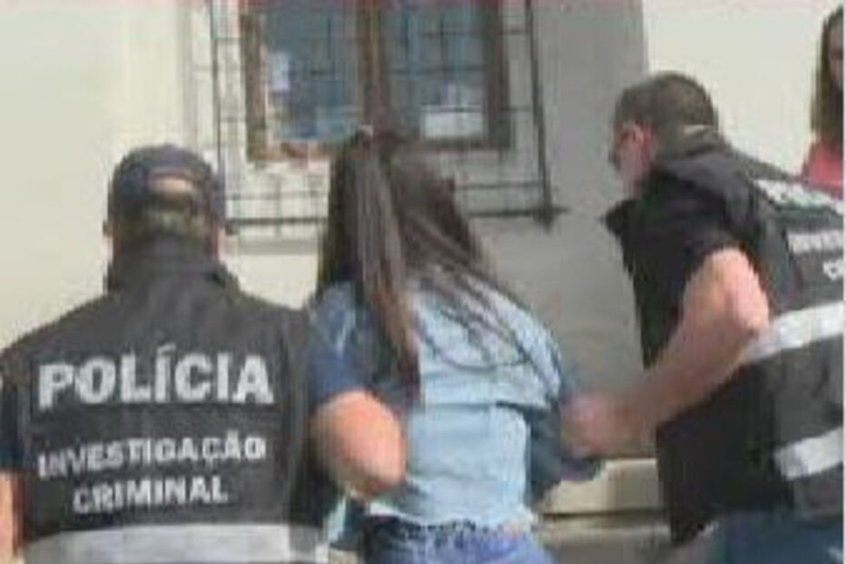  Mãe detida por agredir filho bebé em Vila Real