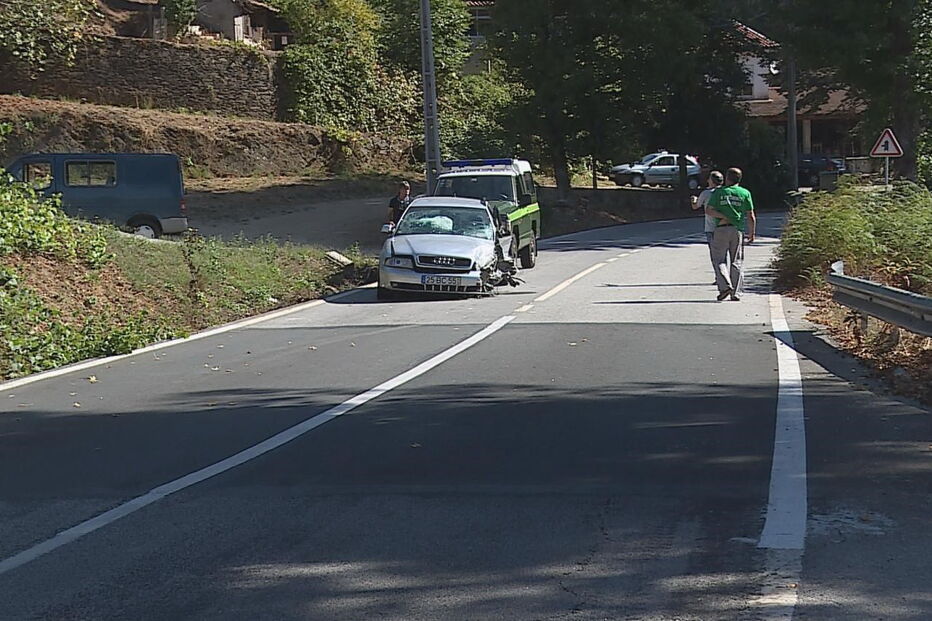 Colisão entre duas viaturas faz um morto e um ferido grave em Gondomar 