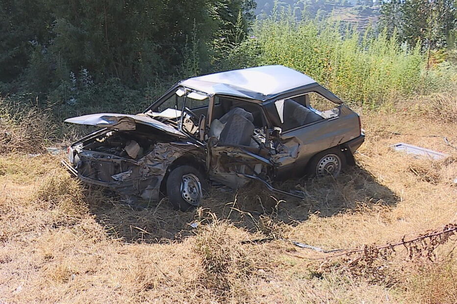 Colisão entre duas viaturas faz um morto e um ferido grave em Gondomar 