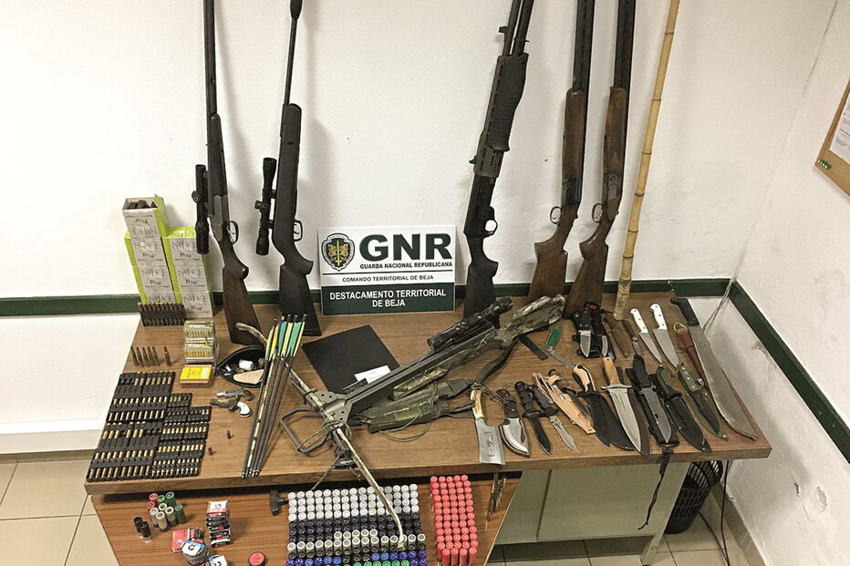 Material apreendido pela GNR