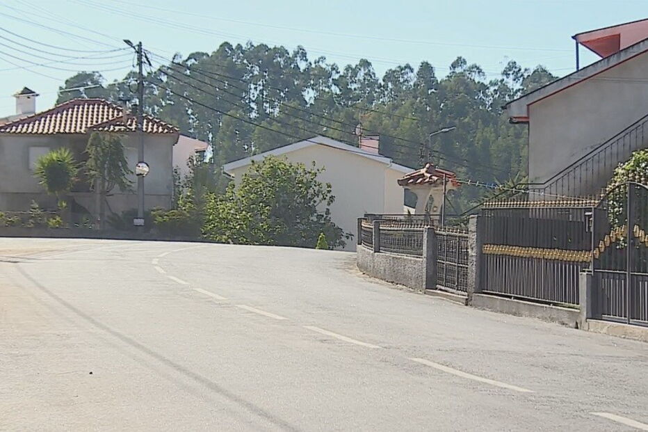 Empresário assaltado por gangue fica sem Porsche e nove mil euros 