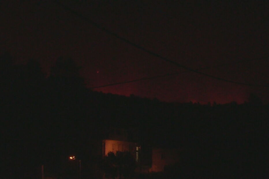 Incêndio lavra em Aldeias de Alijó