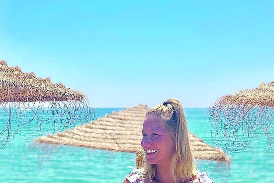 Famosas dão boas vindas ao outono na praia