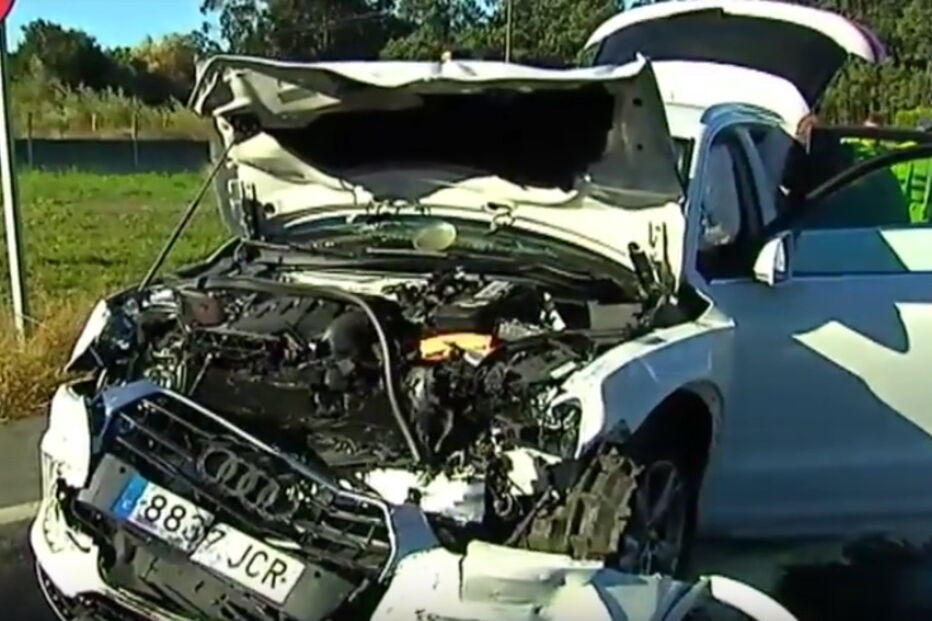 Menina de três anos morre ao bater com cabeça em tablet durante colisão