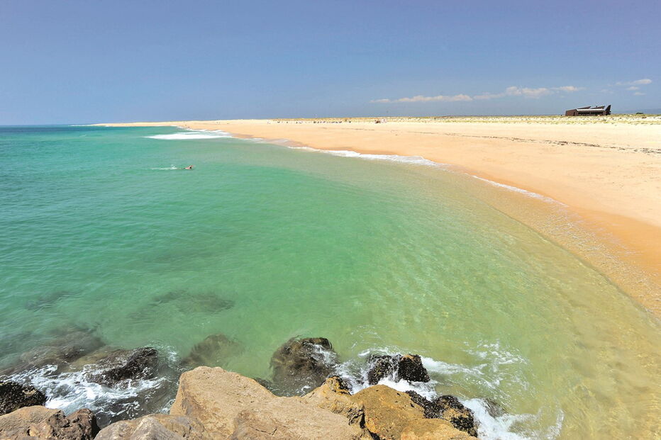 Extenso areal da ilha Deserta