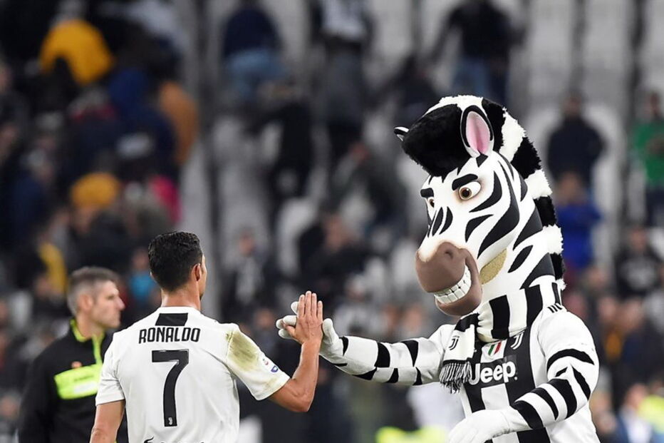 Ronaldo em ação pela Juventus contra  oBolonha