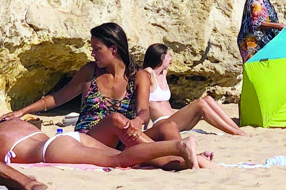 Joana Ornelas mantém aliança de casamento