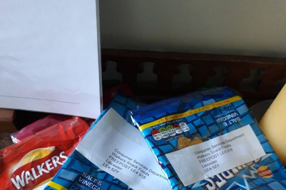 Pacotes de Batatas Fritas Walkers