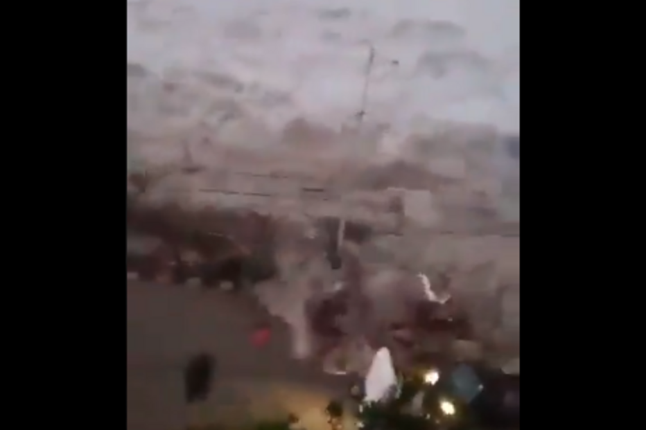 Tsunami na Indonésia