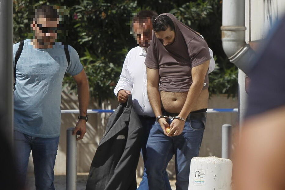 António Joaquim à chegada ao Tribunal de Vila Franca de Xira