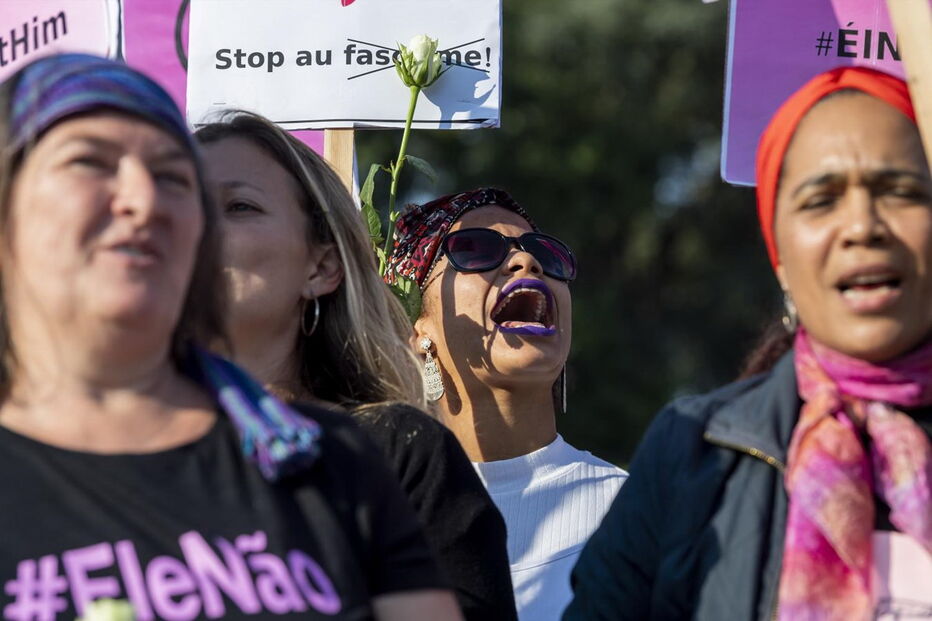 Manifestação contra Bolsonaro, no Brasil