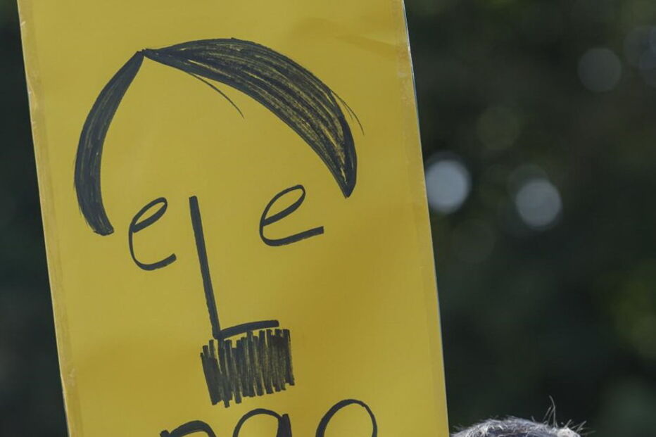 Manifestação contra Bolsonaro, no Brasil