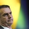 Bolsonaro insiste no fim do isolamento em dia que o Brasil ultrapassa as 2100 mortes por coronavírus