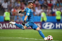 Guarda-redes russo Igor Akinfeev anuncia fim da carreira internacional