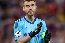 Guarda-redes russo Igor Akinfeev anuncia fim da carreira internacional