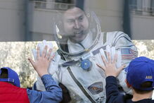 Astronautas da NASA foram obrigados a aterrar de emergência