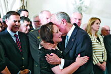 Joana Marques Vidal emocionada