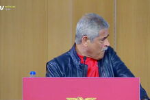 Vieira chora ao lembrar pai e pede Champions 