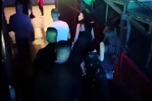 Cristiano Ronaldo assiste a concerto de Jason Derulo em Paris