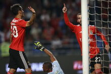 Rafa comemora golo do Benfica ao Sertanense