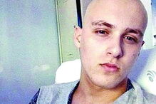 Tiago tem um tumor no testículo esquerdo, já foi operado e faz agora quimioterapia 