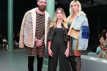 Raúl Meireles com a mulher Ivone e a filha Lara