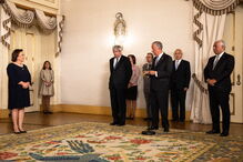 Marcelo Rebelo de Sousa condecora antiga PGR Joana Marques Vidal 