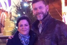 Paramédica descobre que tem meses de vida dois dias após casar