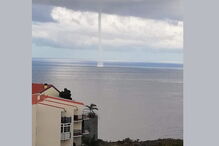 Tromba de água na zona de Santa Cruz, na Madeira