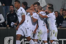 Sporting de Braga empata em Guimarães 