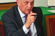 Frias Marques, líder da Associação de Proprietários, diz que há um erro das Finanças