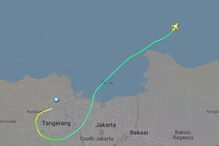 Mapa mostra trajeto de avião que ligava Jacarta e Sumatra 