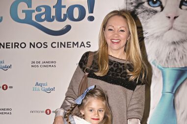 Alexandra Fernandes com a filha	