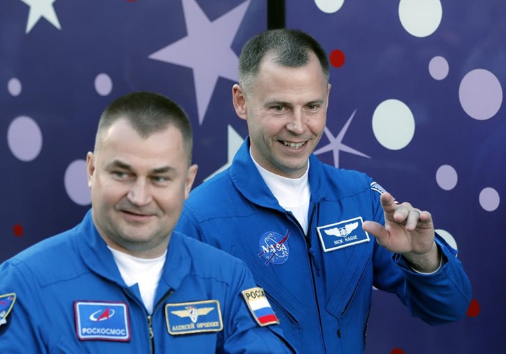 Astronautas da NASA foram obrigados a aterrar de emergência