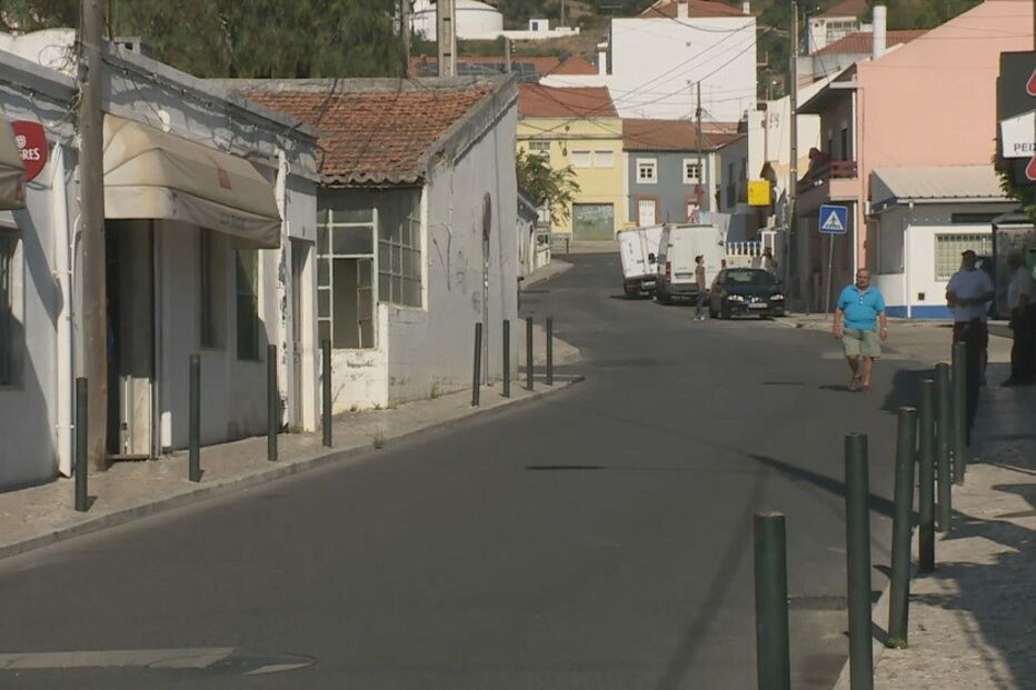 Pai atropela e mata agressor do filho em Vila Franca de Xira