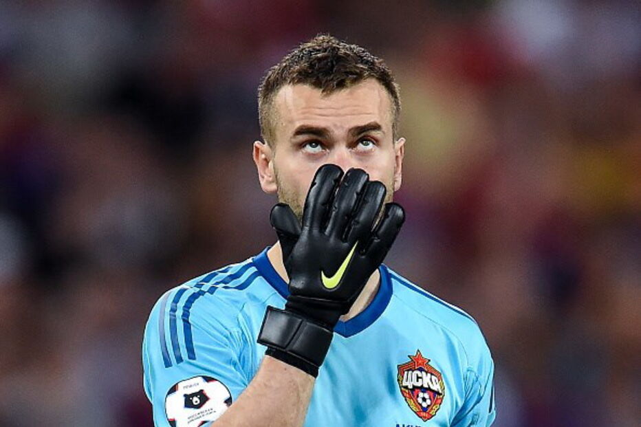 Guarda-redes russo Igor Akinfeev anuncia fim da carreira internacional