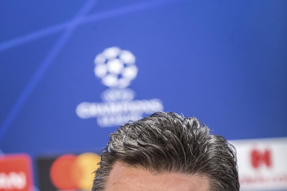 Treinador AEK Atenas