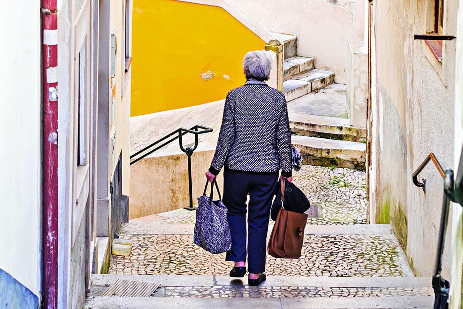 Mulher de 37 anos foi detida em flagrante pela PSP após assaltos violentos na Amadora  e ficou em prisão preventiva  